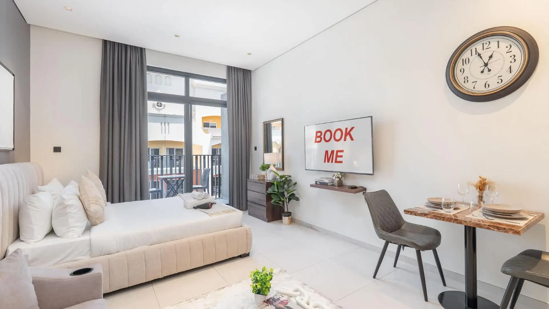 Spacious And Stunning Studio In The Heart Of Jvc Dubai Apartment