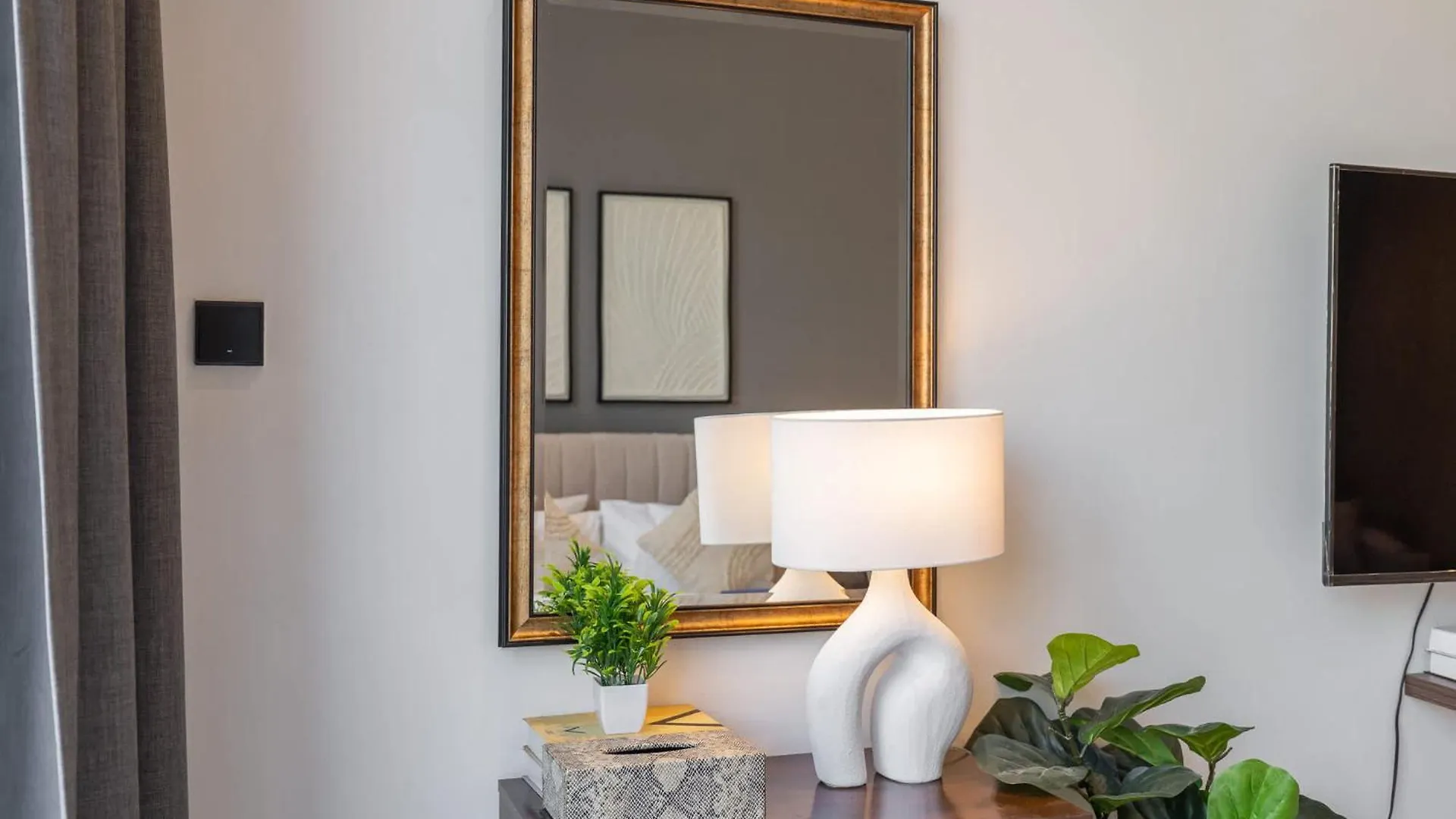Apartman Spacious And Stunning Studio In The Heart Of Jvc Dubaj Egyesült Arab Emírségek